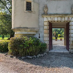 Chateau De Maillat